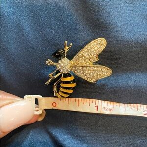Black, Gold & rhinestone Yellow Bee bling brooch, NEW, 1 in, stocking stuffer
